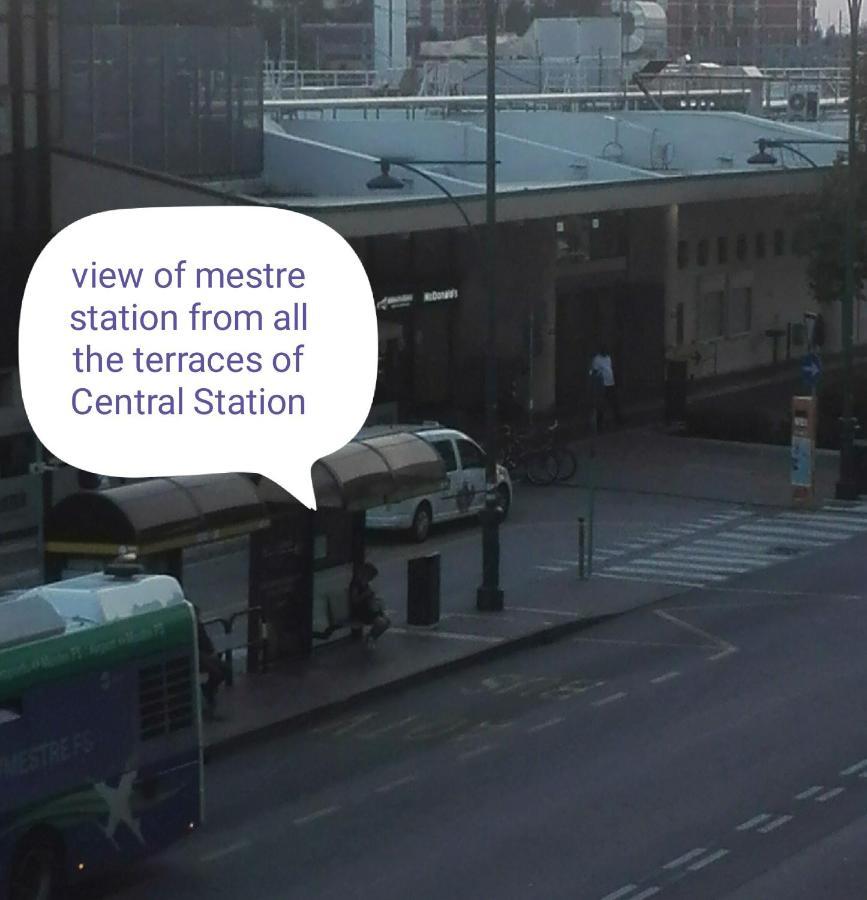 Central Station Rooms Mestre Eksteriør bilde